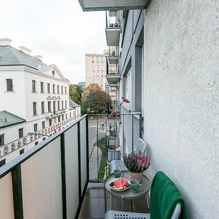 Piekne, Przestronne Mieszkanie Przy Placu Teatralnym. Warschau Exterior foto
